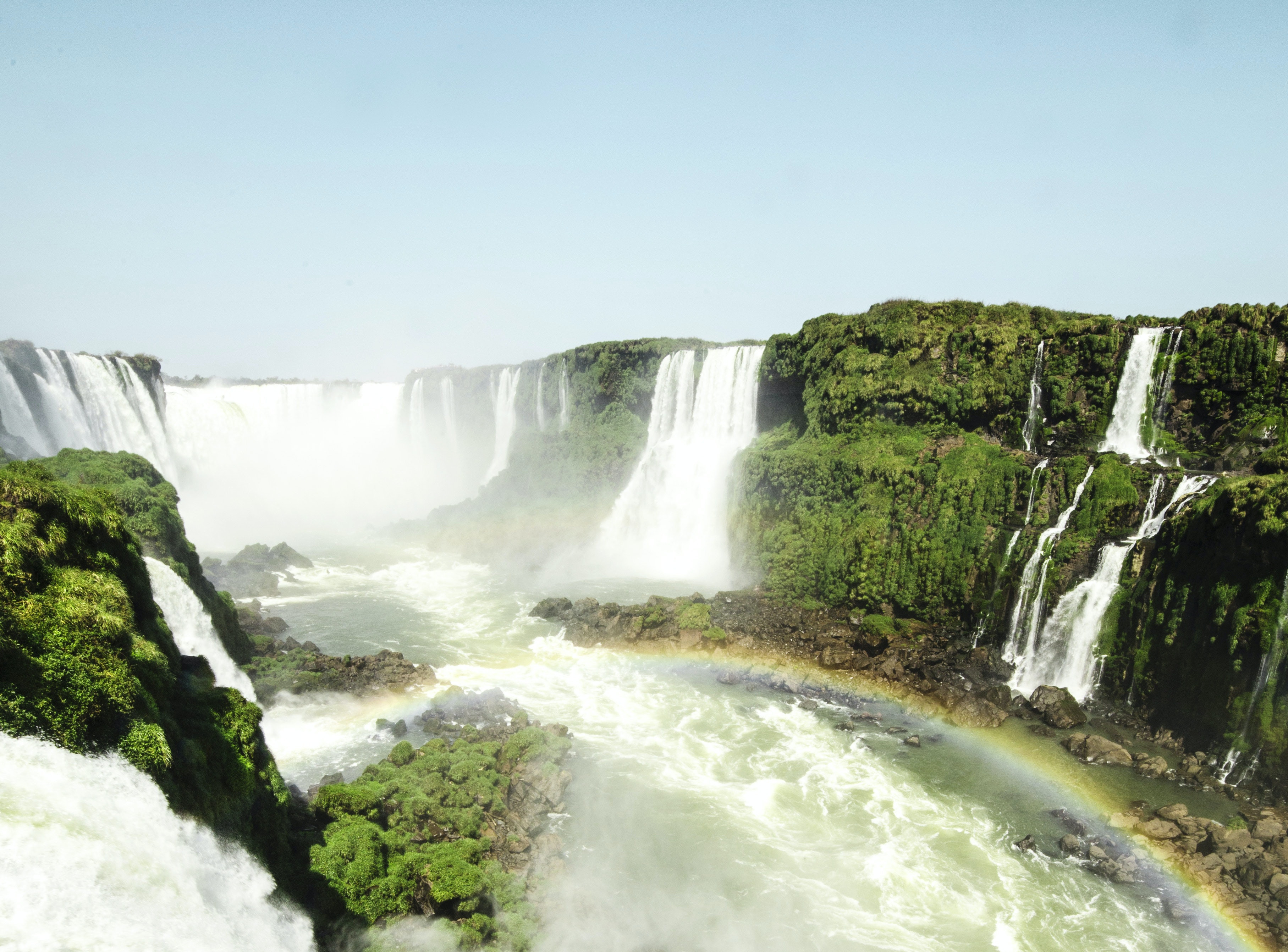 fondo con cascadas